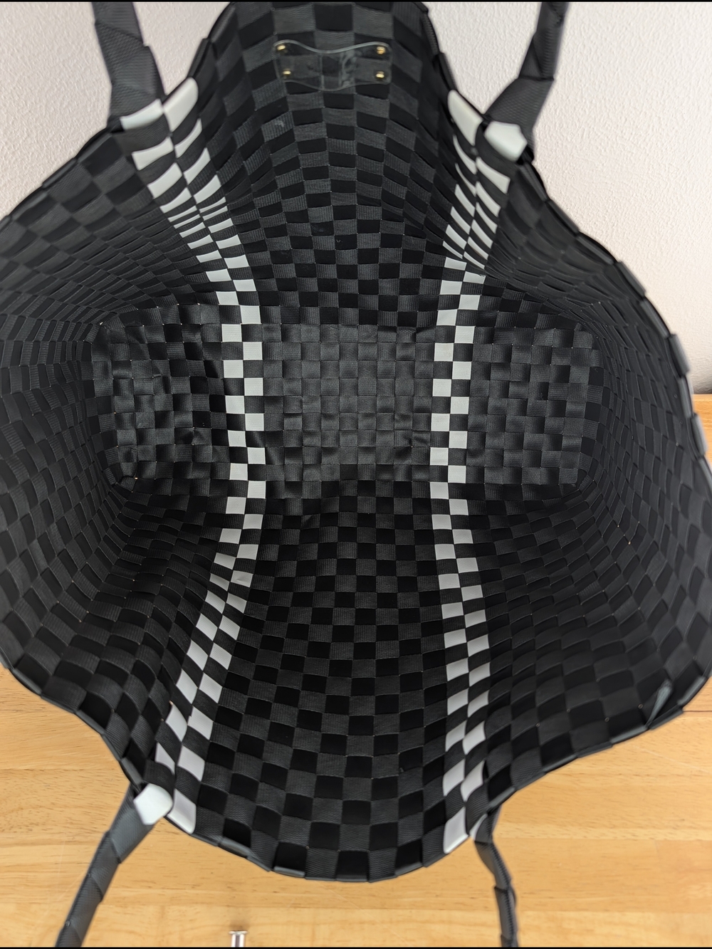 Kate Spade Black White Checker Stripe Basket Weave Woven Tote Bag Beach Shopping - Picture 15 of 16